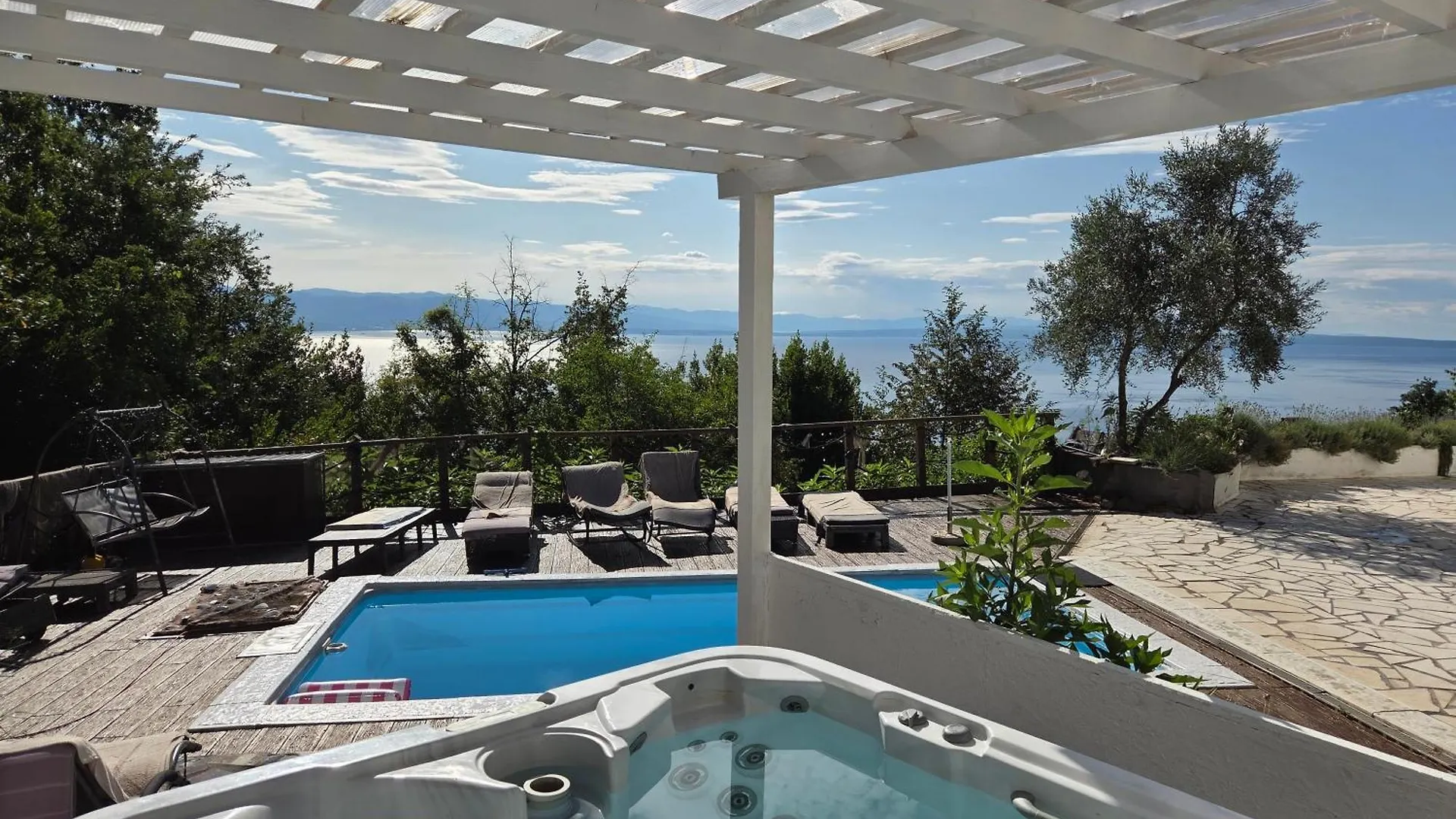Ferienwohnung Mit Pool Kroatien Mit Meerblick Und Pool Lovran Appartement